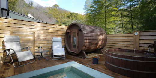 THE BASE GLAMPING ATAMI PREMIER