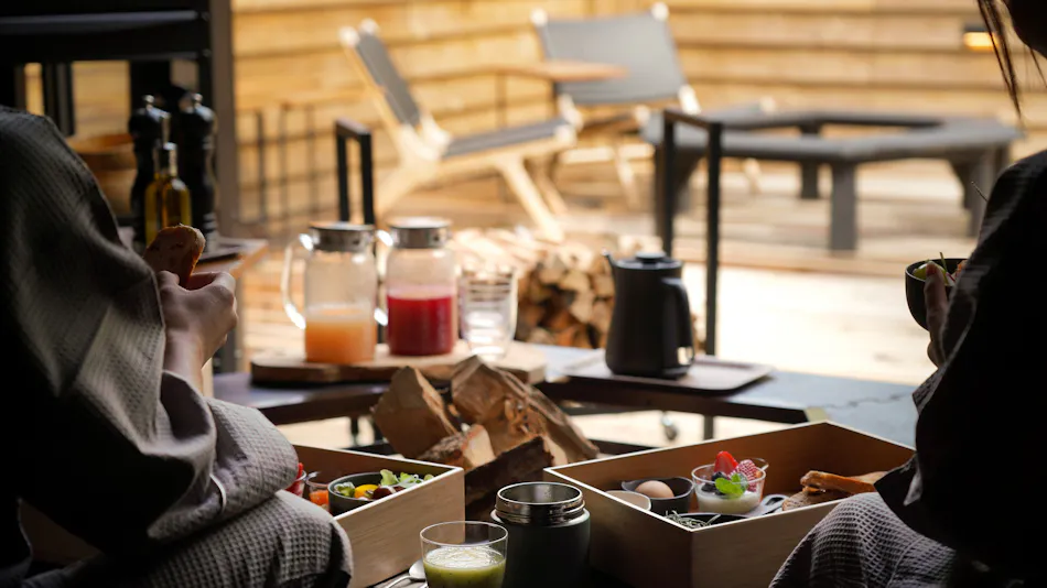 THE BASE GLAMPING ATAMI PREMIER