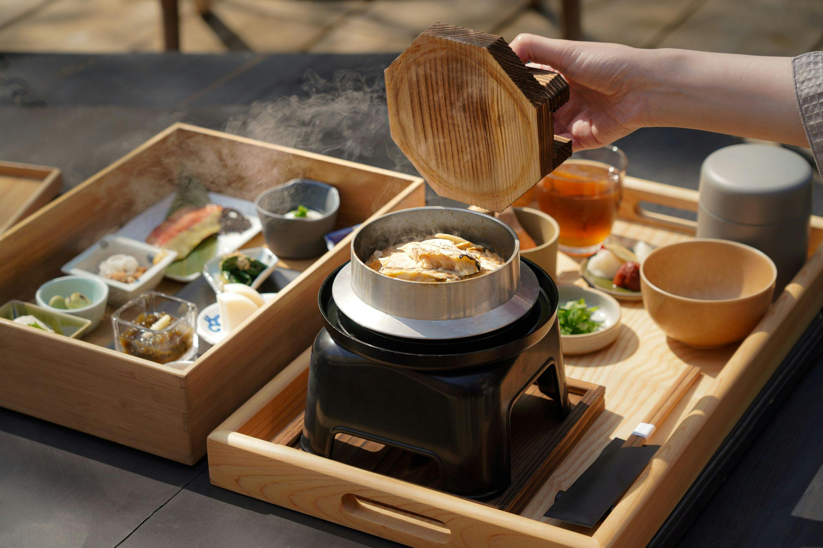THE BASE GLAMPING ATAMI PREMIER