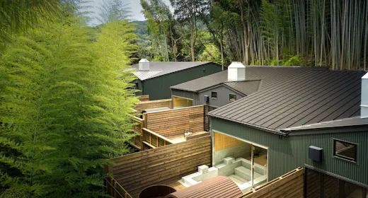 THE BASE GLAMPING ATAMI PREMIER