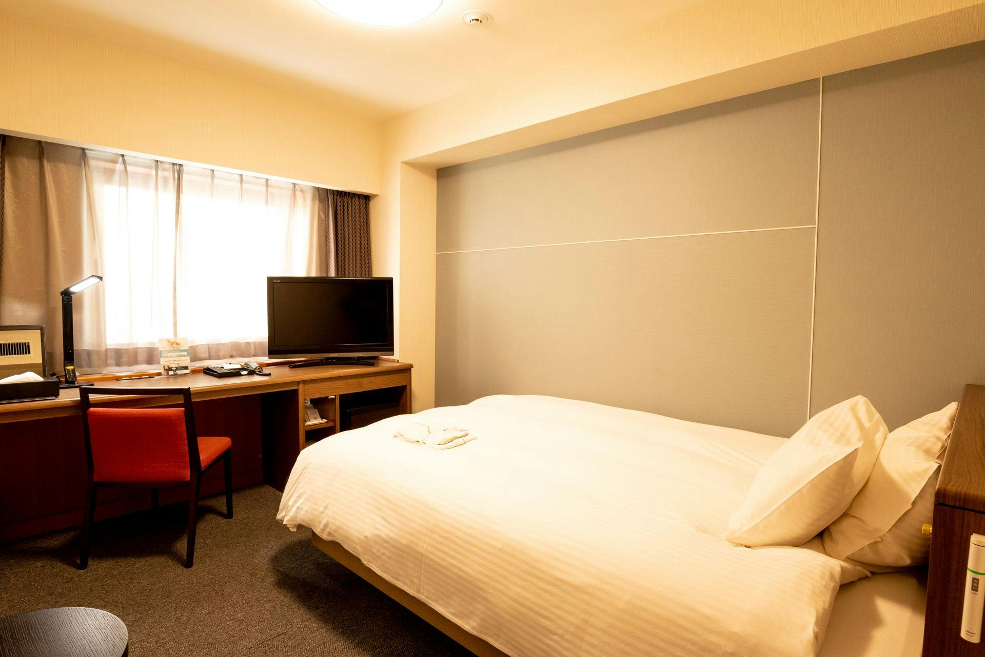 シングル/スタンダードダブル（柱あり）