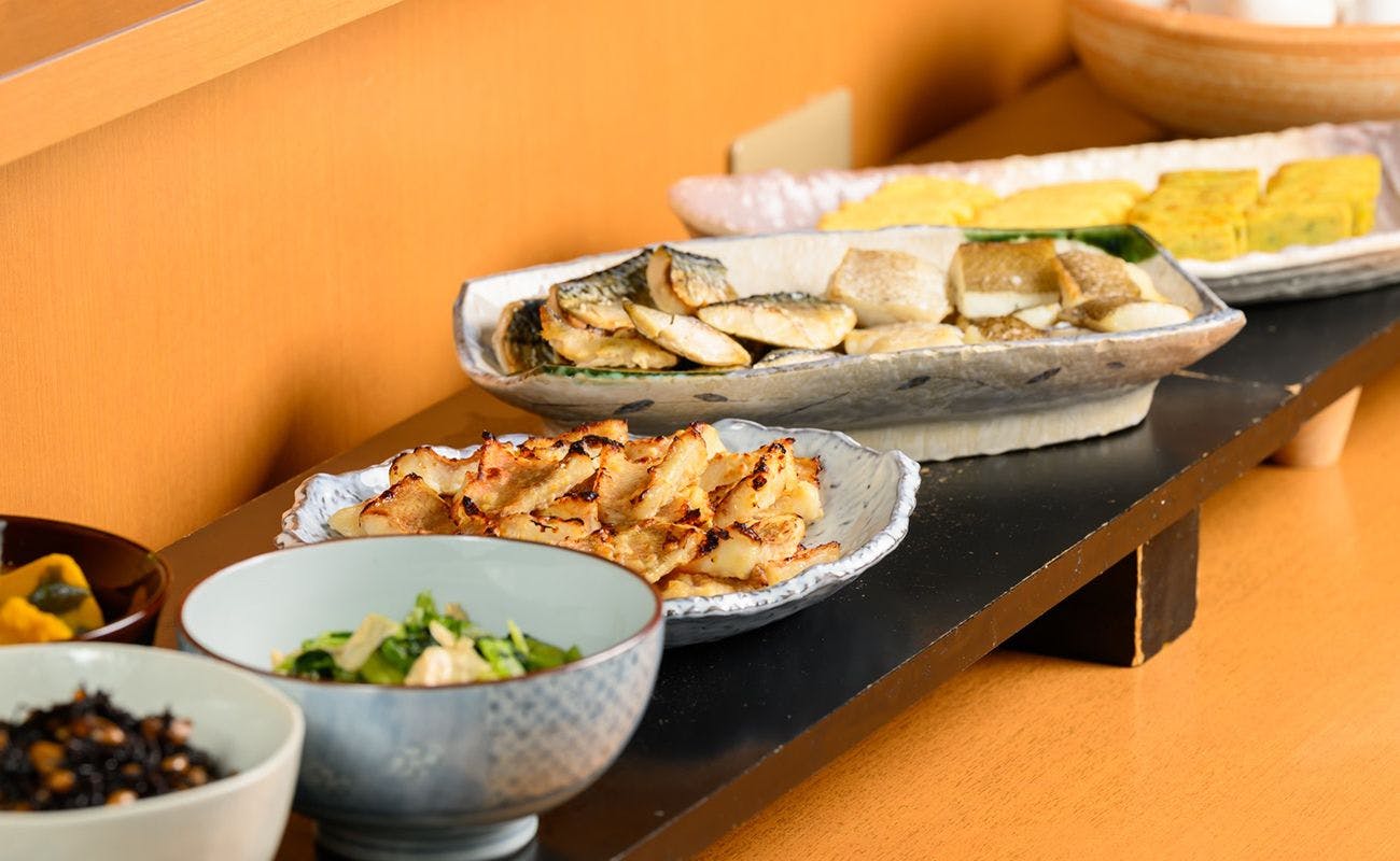 【Good Rice Morning】 บุฟเฟ่ต์ญี่ปุ่นและตะวันตก