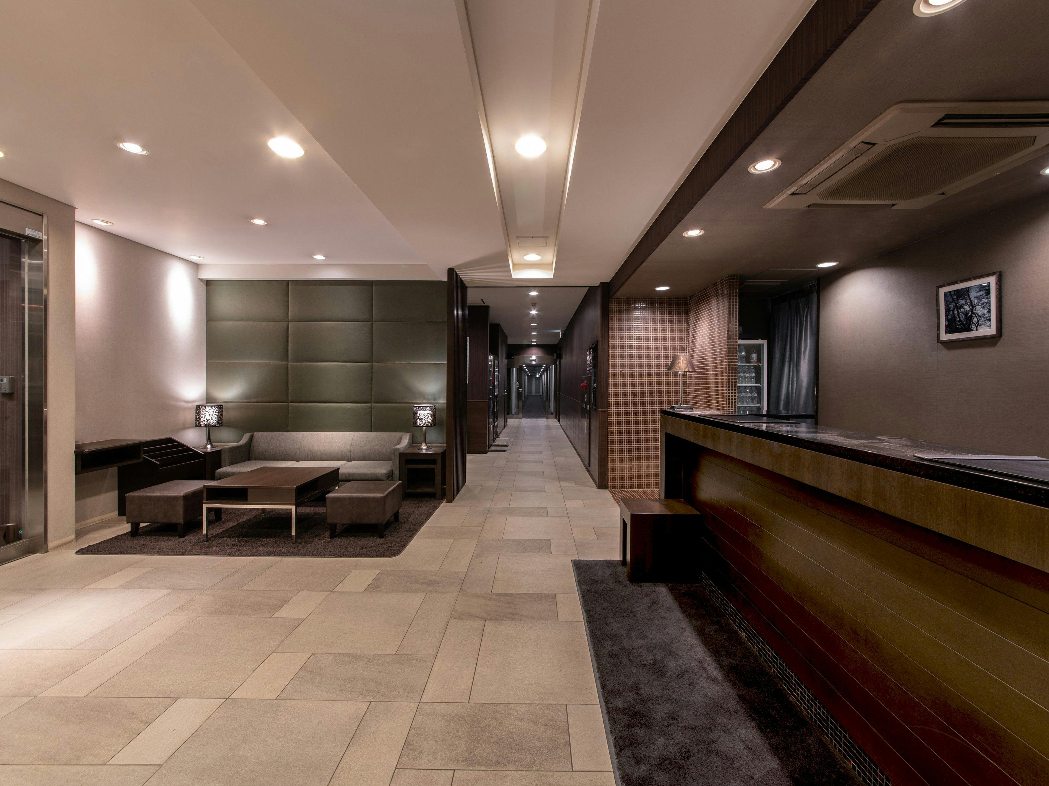 フロントロビー