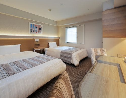 ツインルーム(18平米)