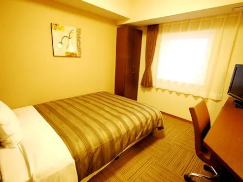 所有客房均配備有線網絡和液晶電視。