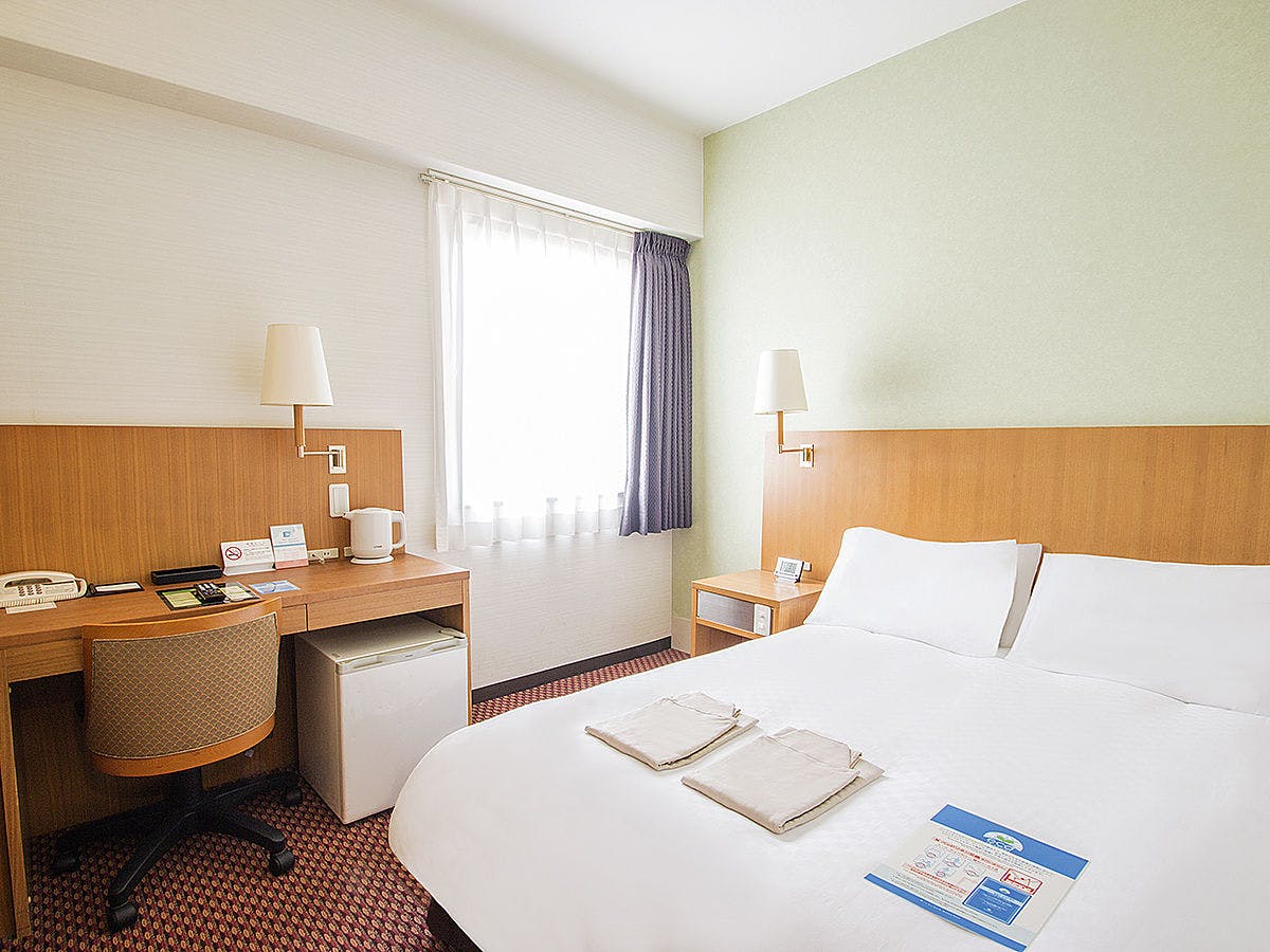 ダブルルーム 喫煙 女性限定 荷物を減らして身軽に 女子旅 Dhcアメニティ付レディースプラン プラン ハートンホテル心斎橋 一休 Comビジネス