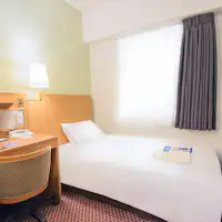 ห้องเดี่ยว (อาคารหลัก)