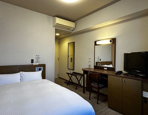 ベッドサイズ140×196(cm)