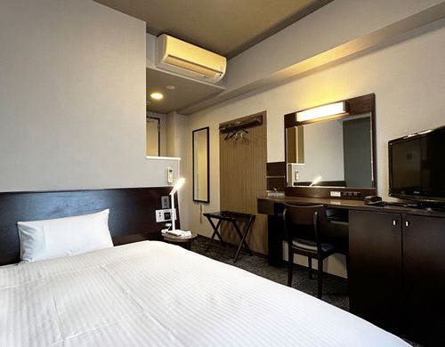 コンフォートシングル　ベッドサイズ140×196(cm)