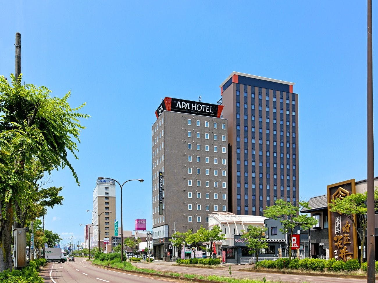 アパホテル〈新潟  燕三条駅前〉