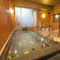 ห้องอาบน้ำรวมชาย