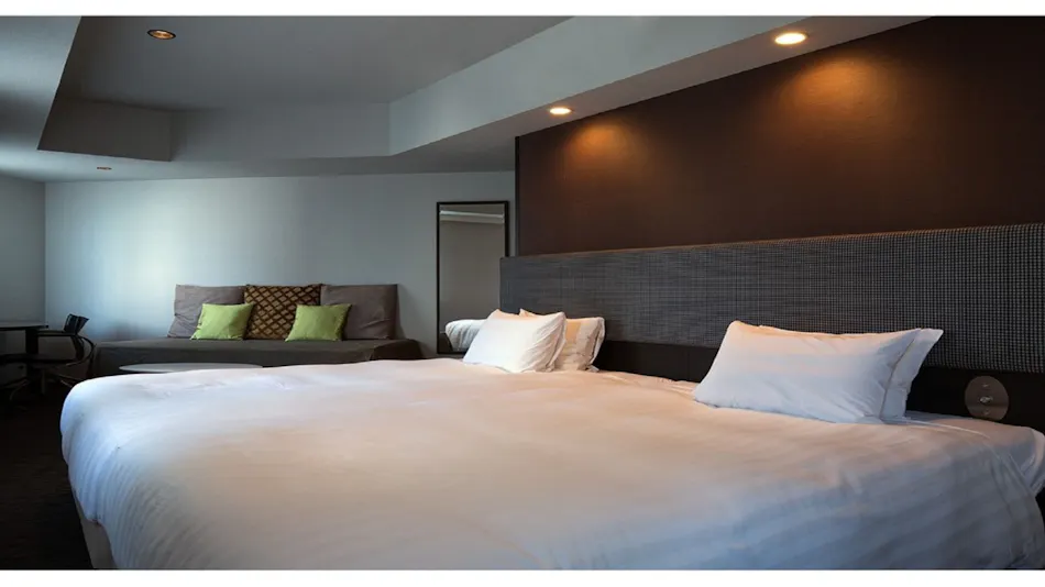 E-Hotel Higashi Shinjuku