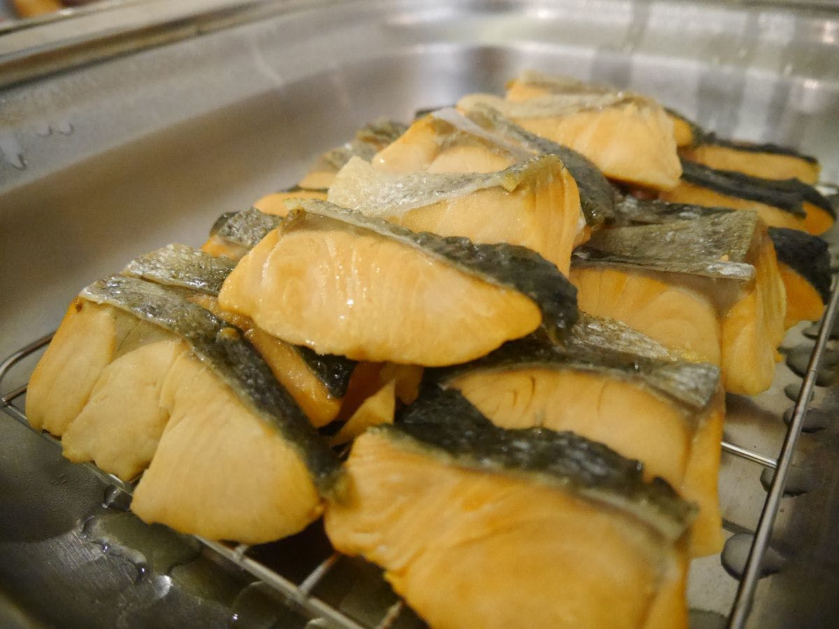 【บุฟเฟ่ต์ญี่ปุ่นและตะวันตก】สำหรับผู้ที่ชื่นชอบอาหารญี่ปุ่น♪