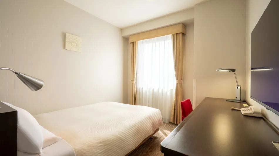 JR-East Hotel Mets Fukushima