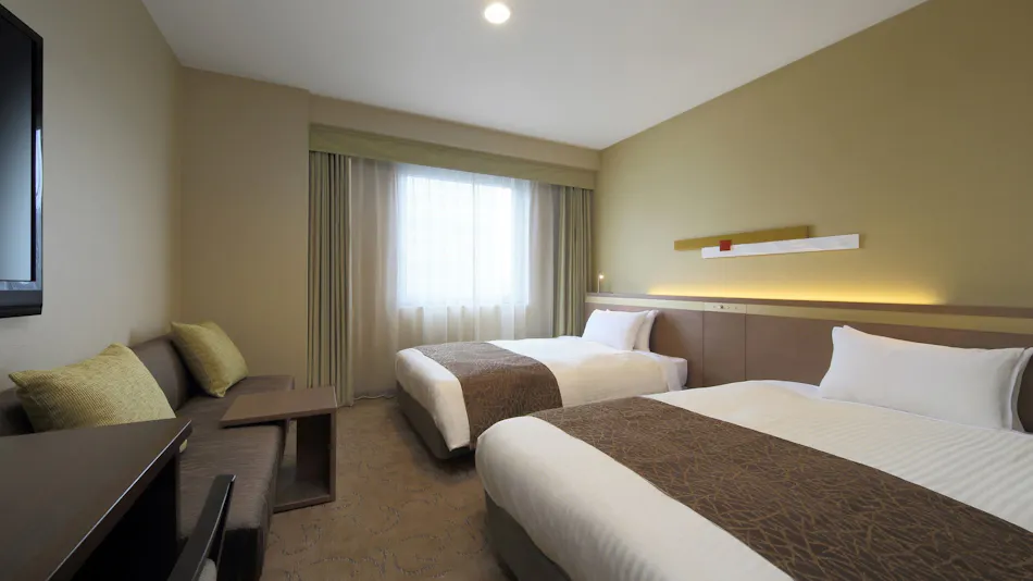 JR-East Hotel Mets Fukushima