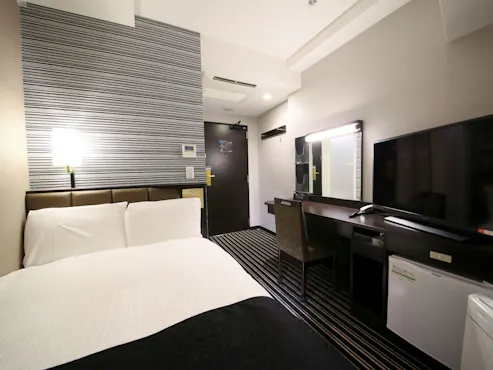 地下ダブルルーム