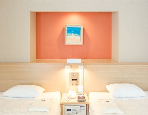 開放感あふれる空間に、機能的な家具を配置