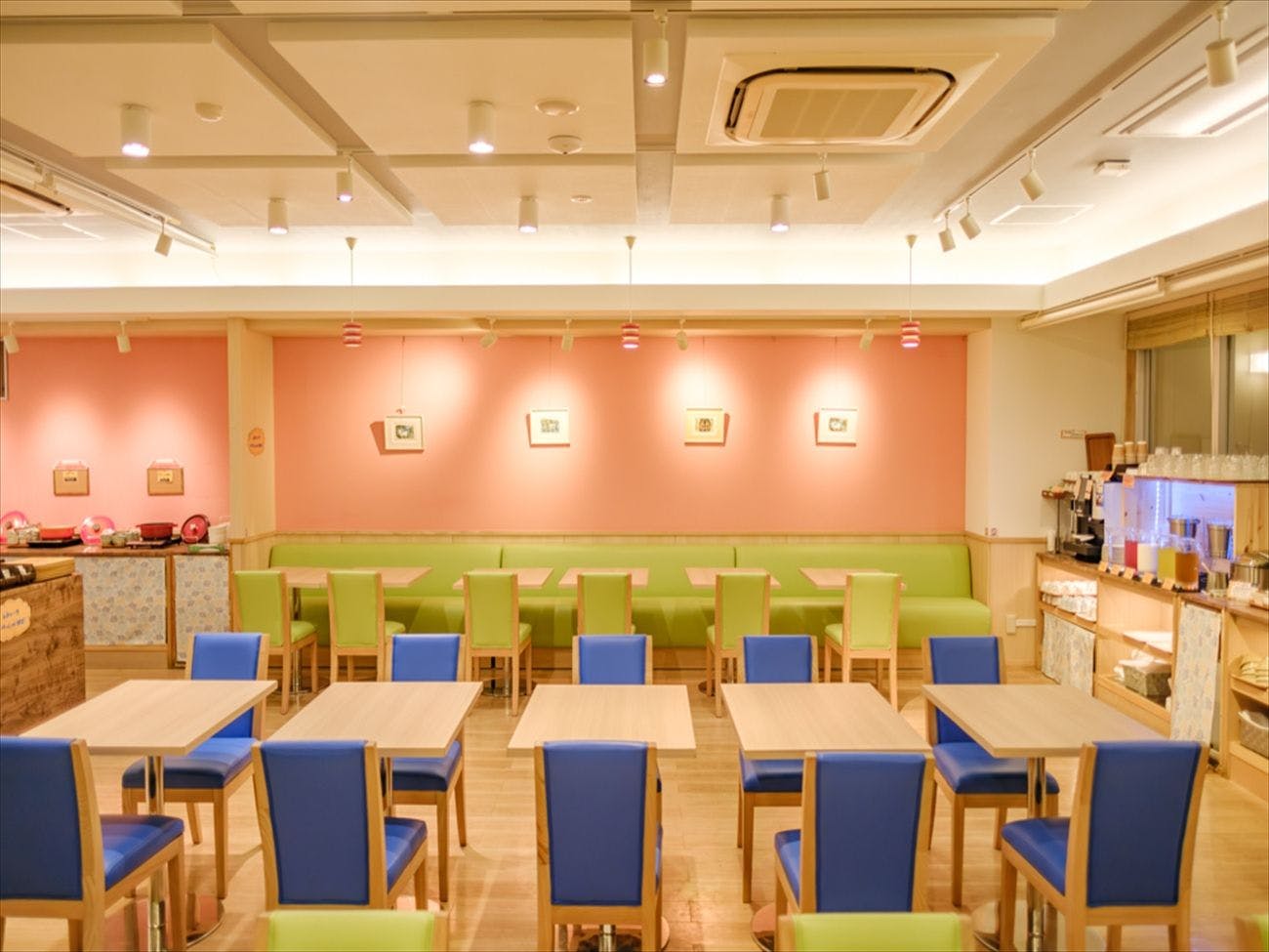 บรรยากาศที่มีชีวิตชีวา