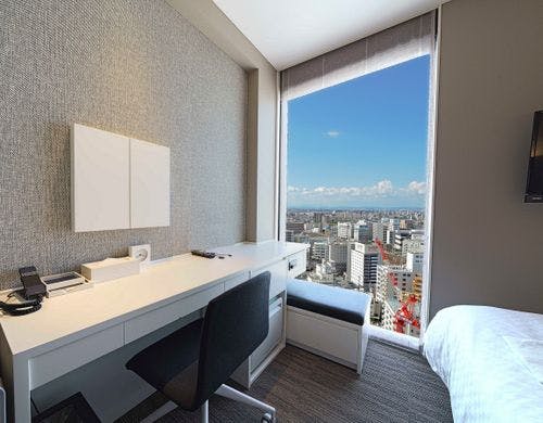 モデレートダブル昼