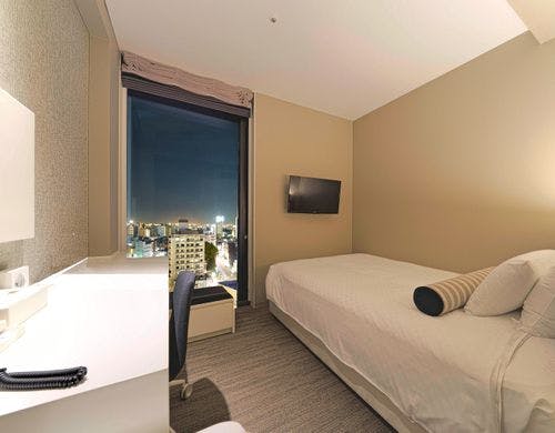 モデレートダブル(ベッド)