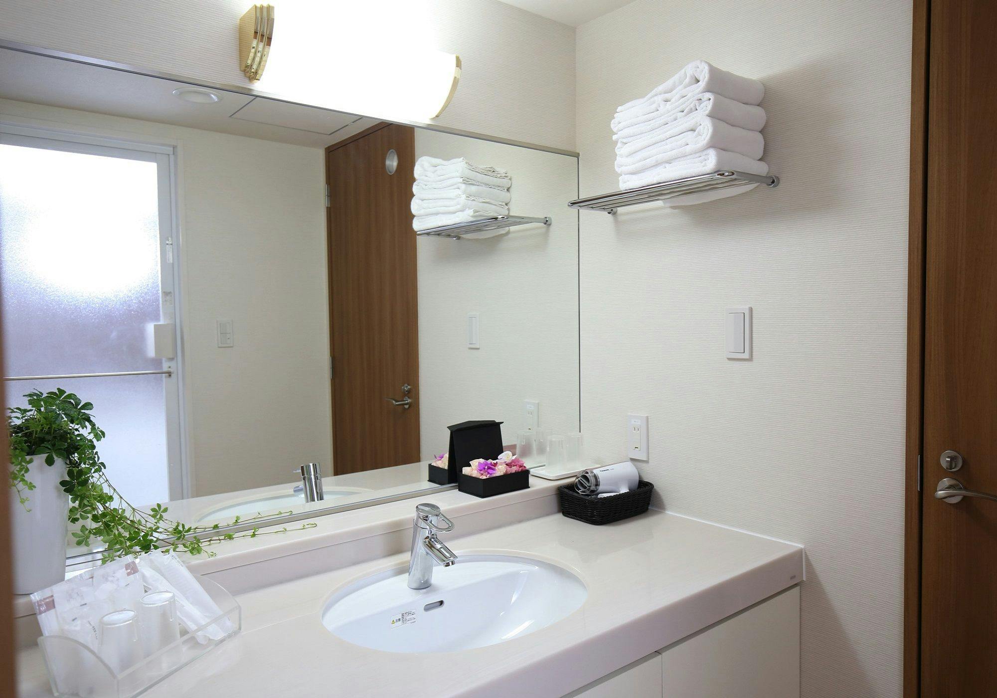 【ラグジュアリー・DXファミリー】専用洗面