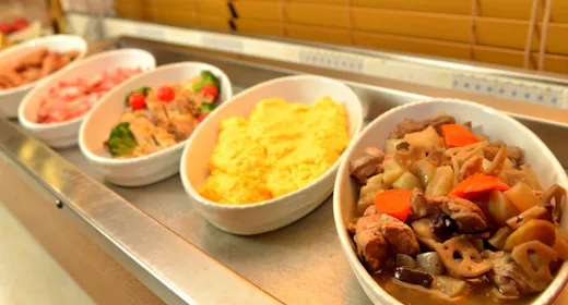 【最大24時間ステイ】13時チェックイン・13時チェックアウト&朝食は和ビュッフェ【朝食付】