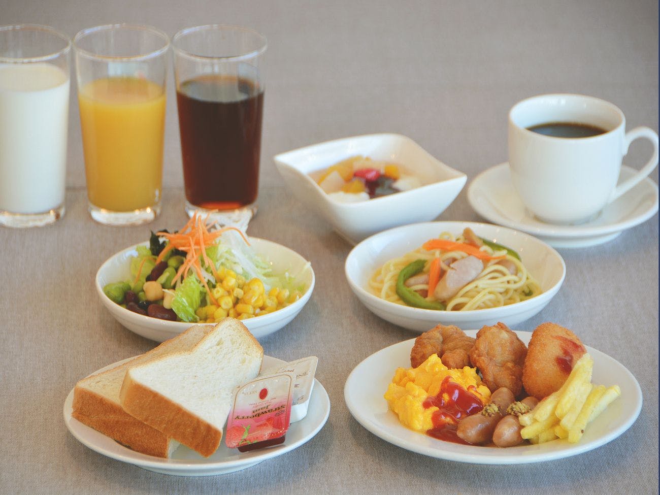 朝食和洋食ビュッフェ一例