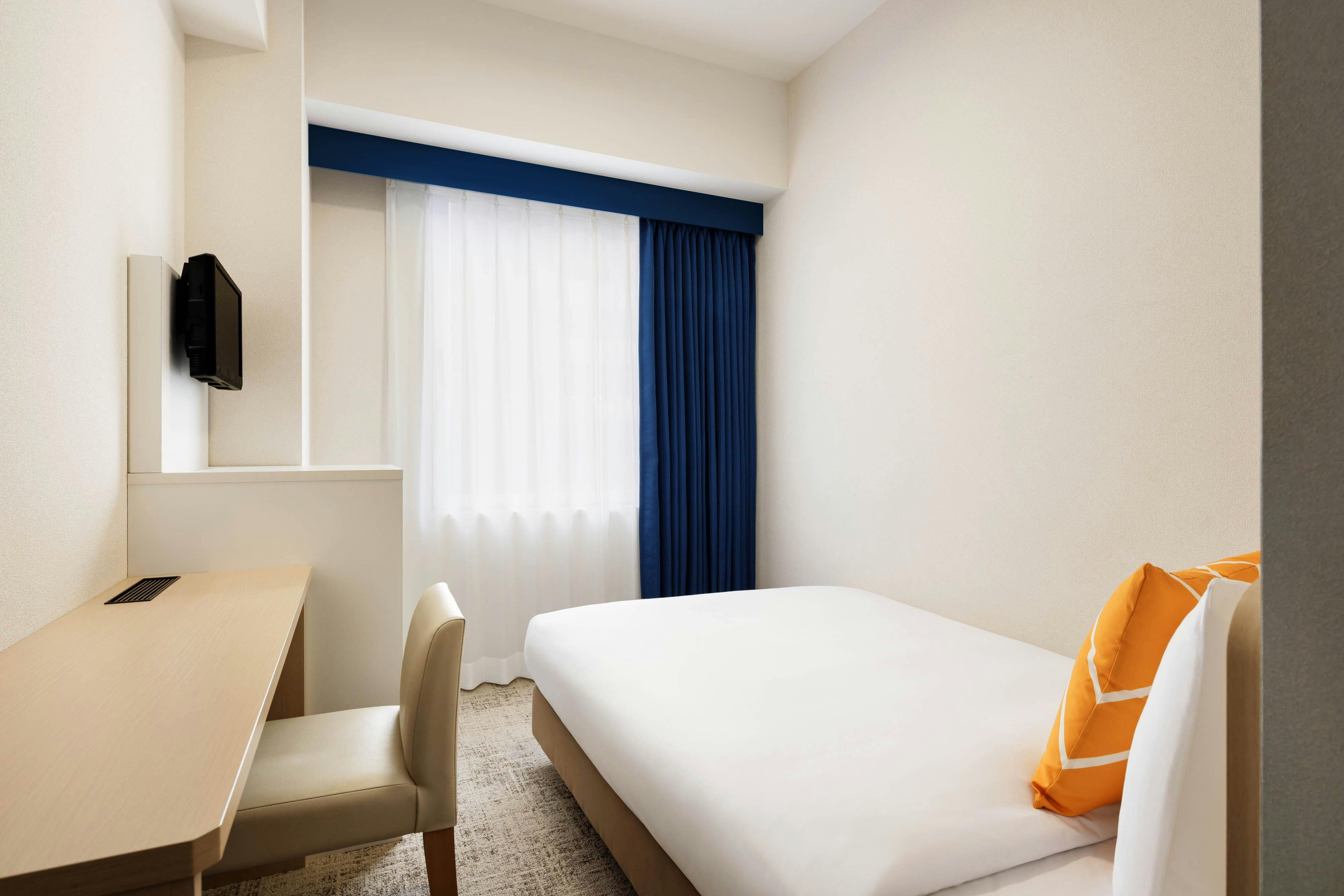 セミダブルルーム