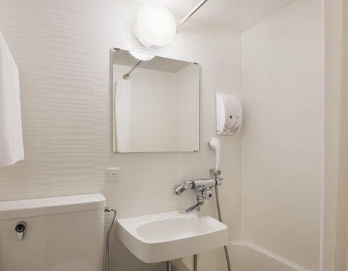 バスルーム（セミダブルルーム）