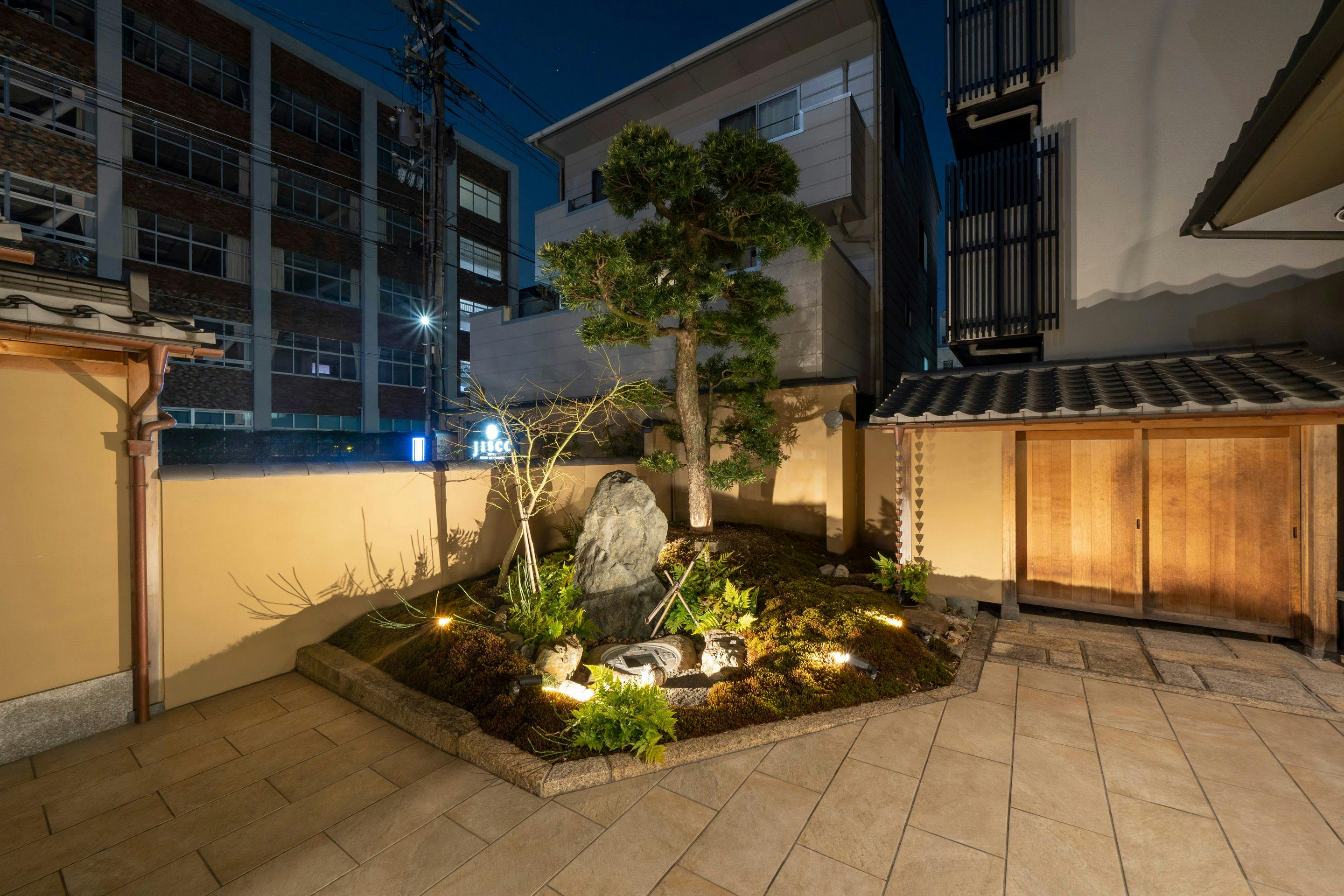 RESI STAY JISCO HOTEL 京都御所西