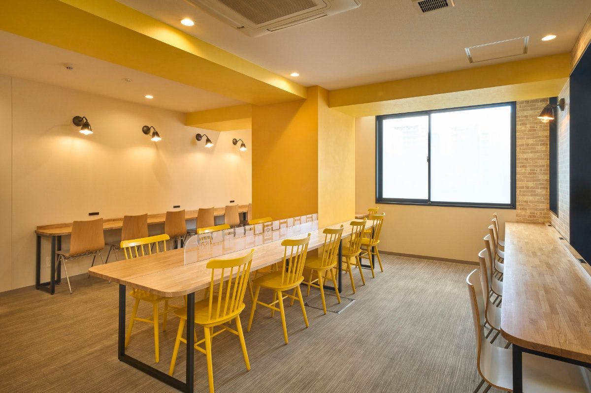 ラウンジにてお仕事どご利用ください。