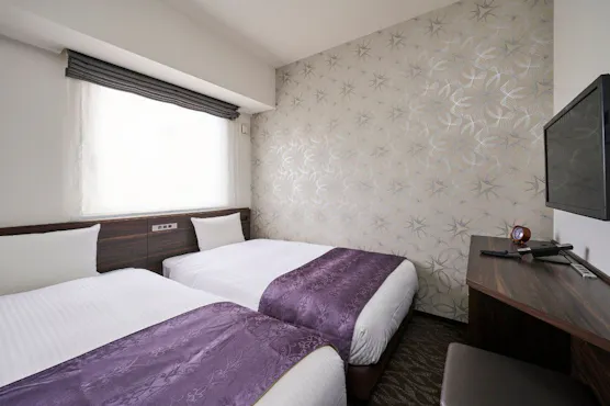 【コンパクトツイン】