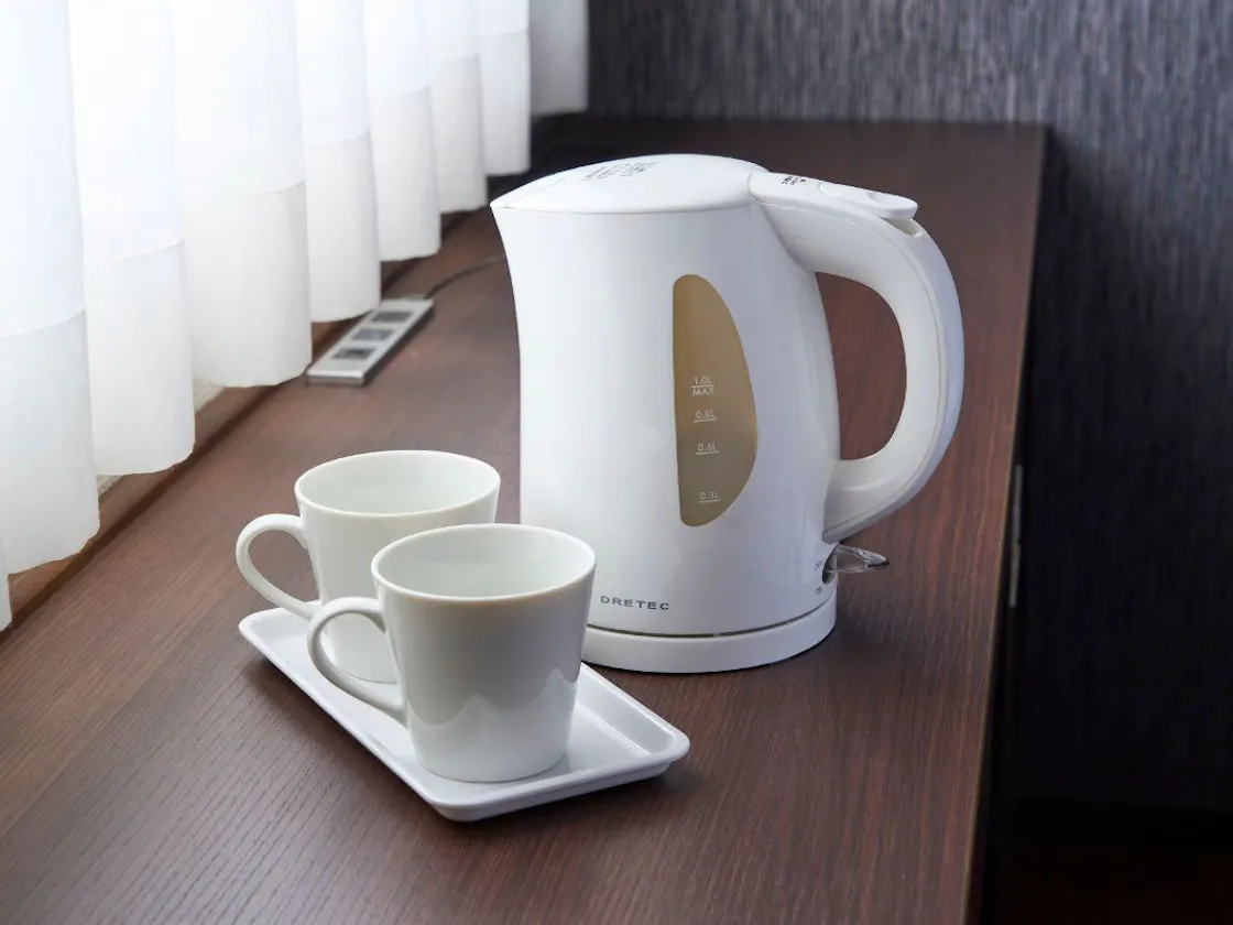 客室備品:ケトル・カップ