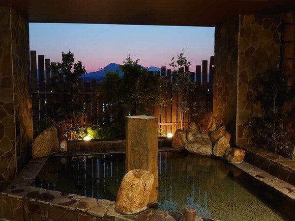 天然温泉白糸の湯　ドーミーイン大分