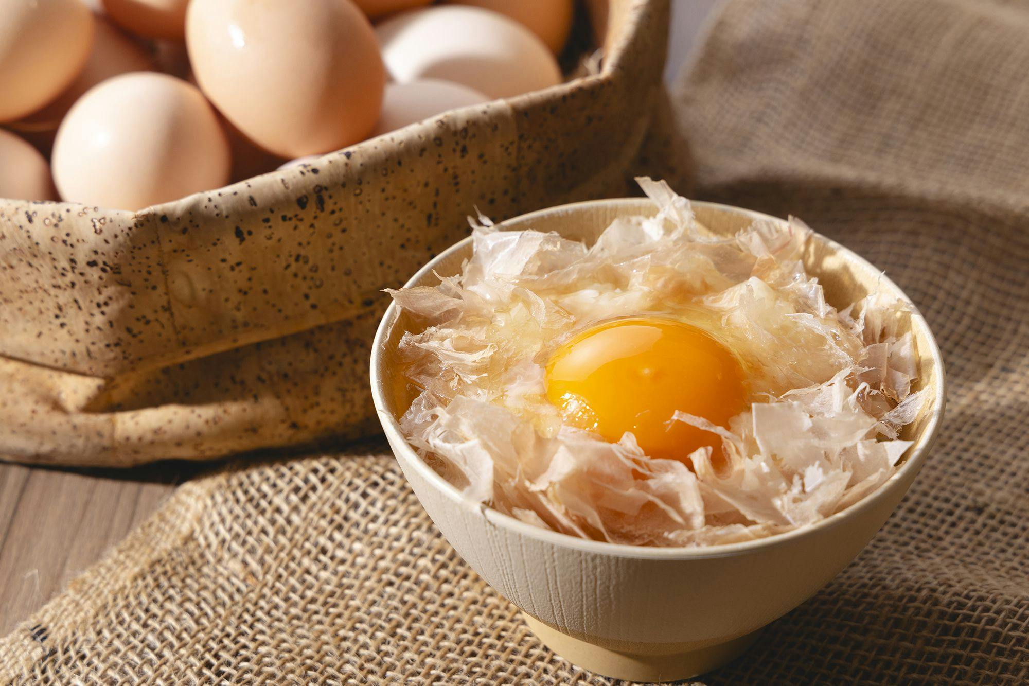 ข้าวราดไข่ดิบ (TKG)