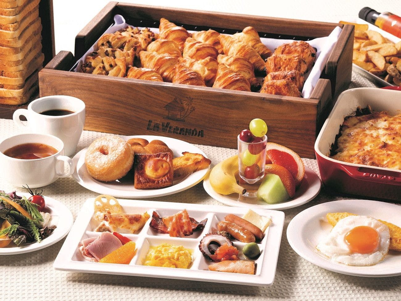 朝食バイキング