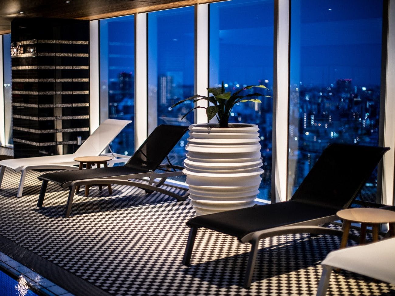 31F Nescafé 游泳池