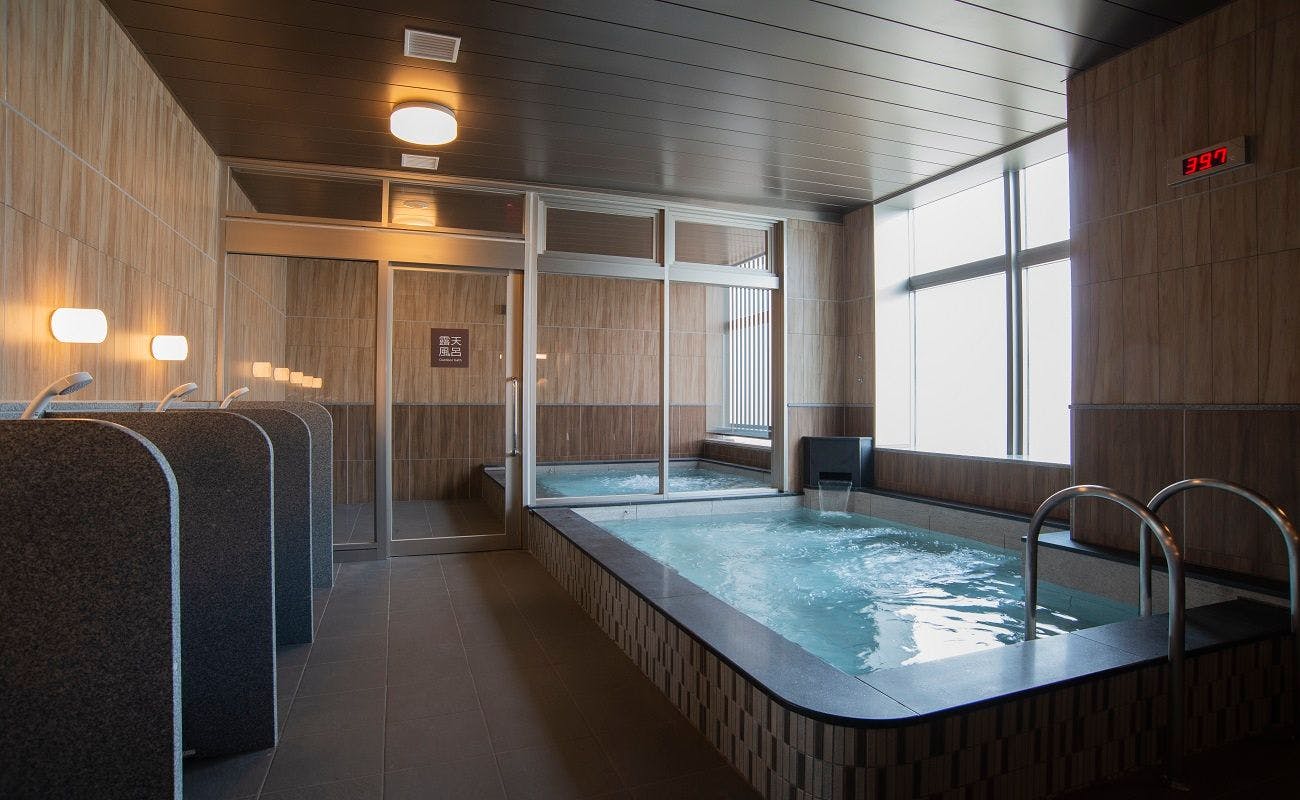 ห้องอาบน้ำรวมชาย