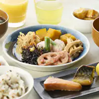 朝食(季節によって内容は異なります。)