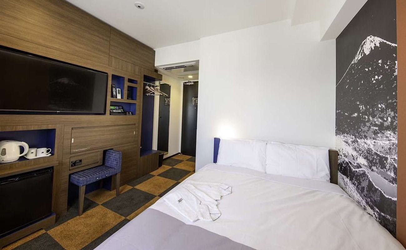 スタンダードセミダブル