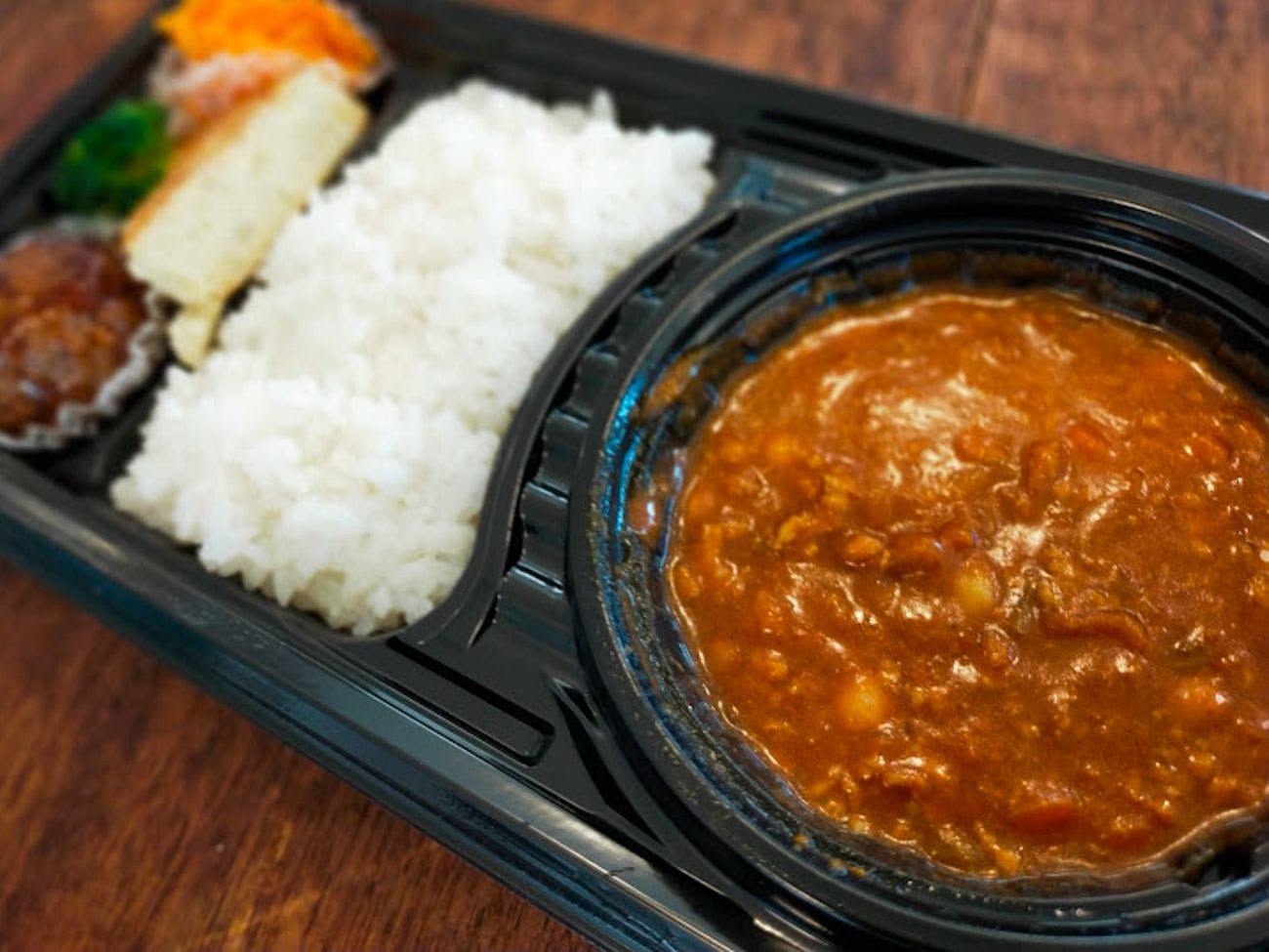 朝食基本セットのイメージ（盛り付け例）