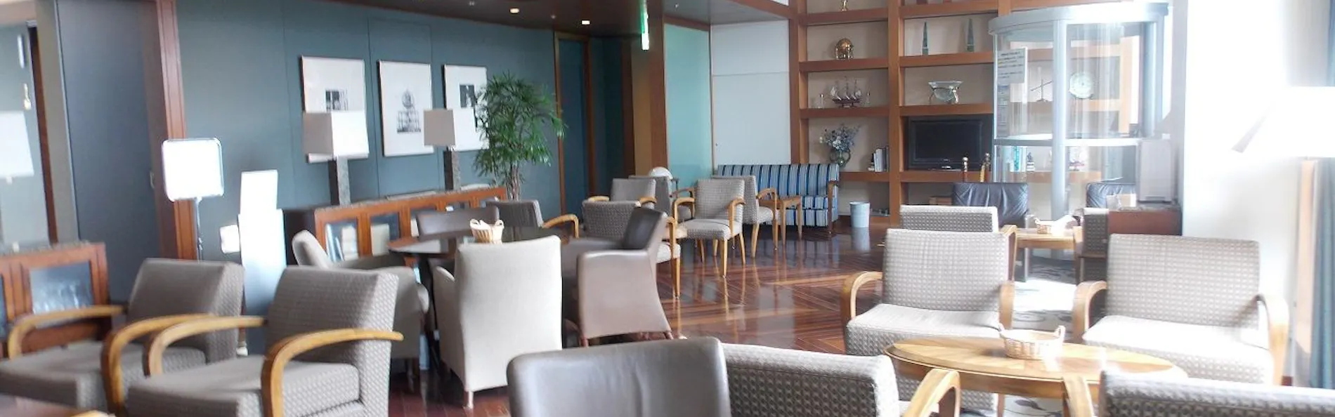 全国町村会館(運営 帝国ホテルグループ)