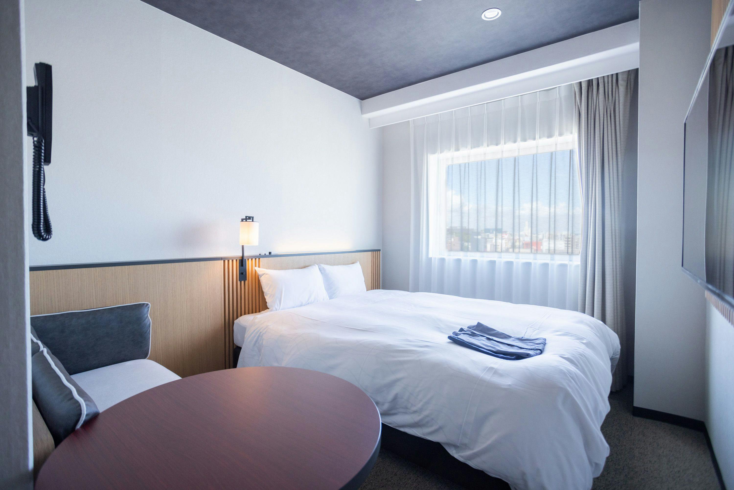 ワンベッドルーム日中