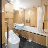 ห้องดีลักซ์เตียงคู่พร้อมห้องน้ำ