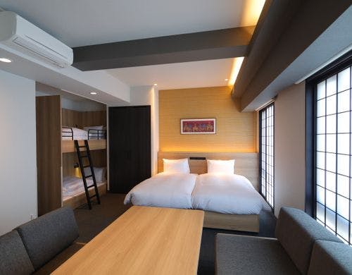 デラックスルーム（二段ベッド付）