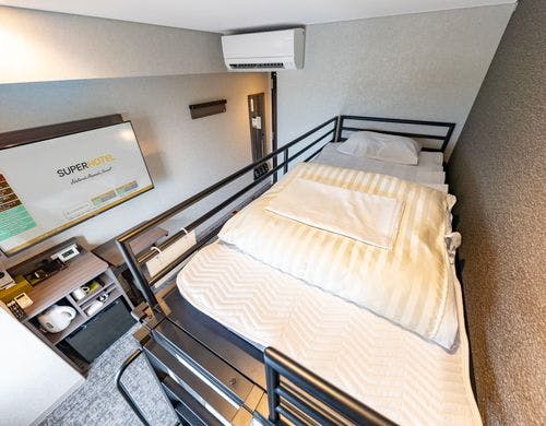 スーパールーム