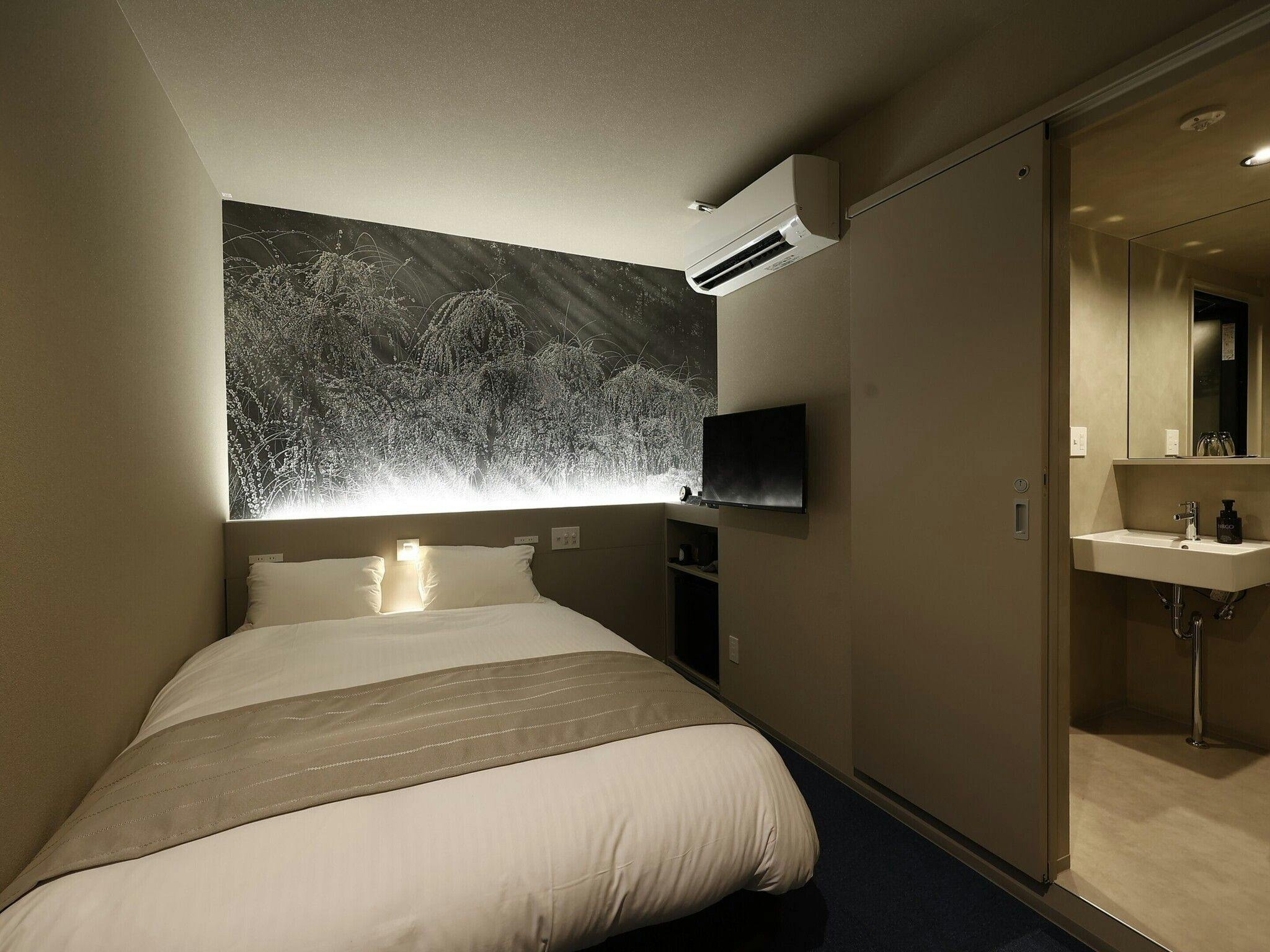 客室／ダブルルーム