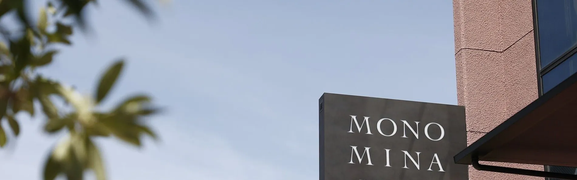 MONOMINA HOTEL stn.1
