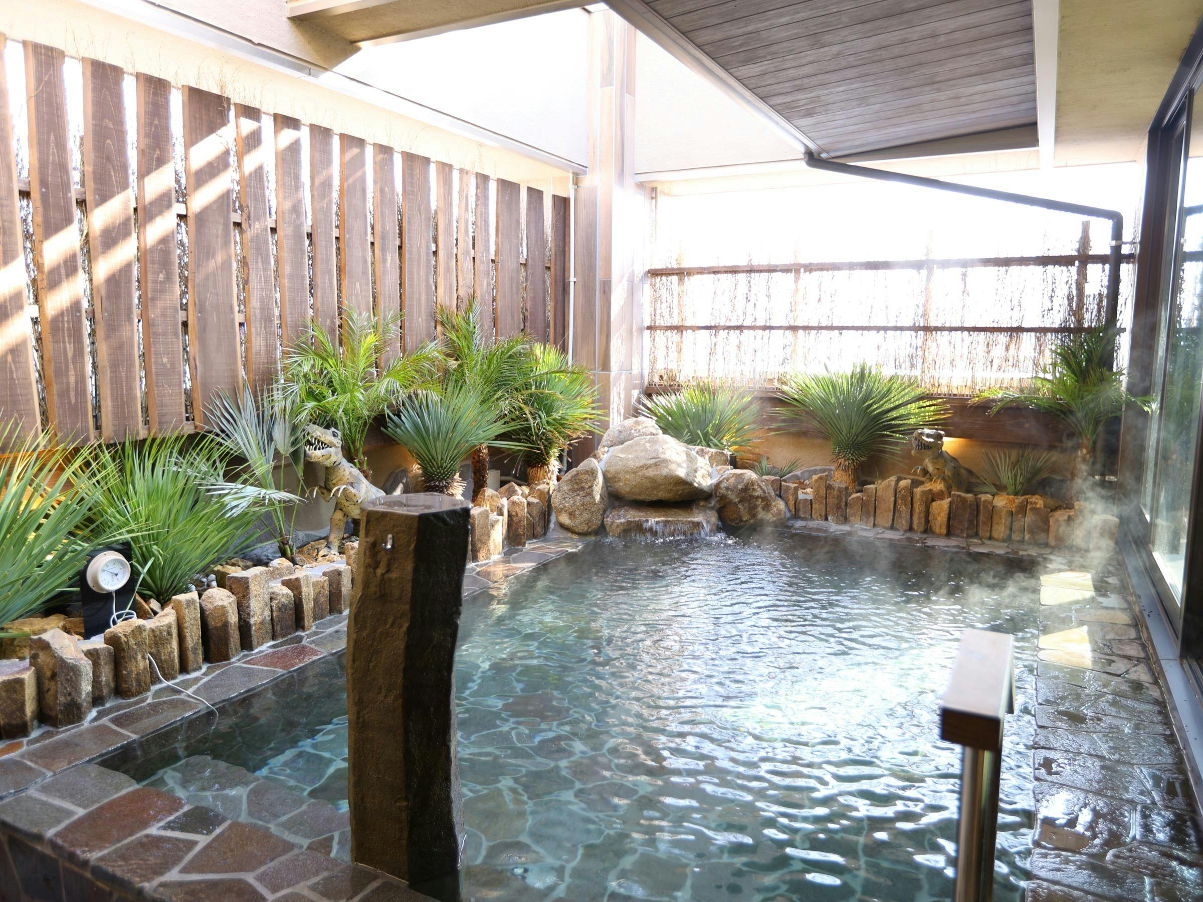 Pemandian pria (pemandian umum di luar)