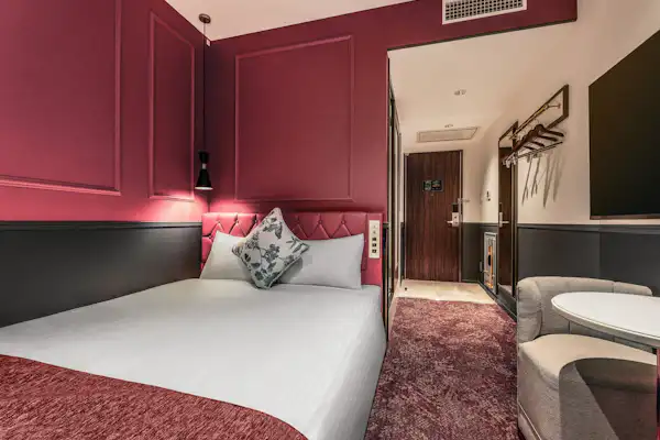 ห้องเตียงใหญ่ 14 ตร.ม.